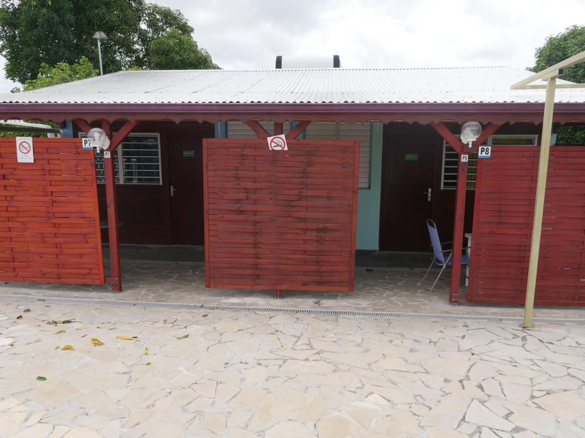 Les Gites De L'Union Les Abymes Exterior foto