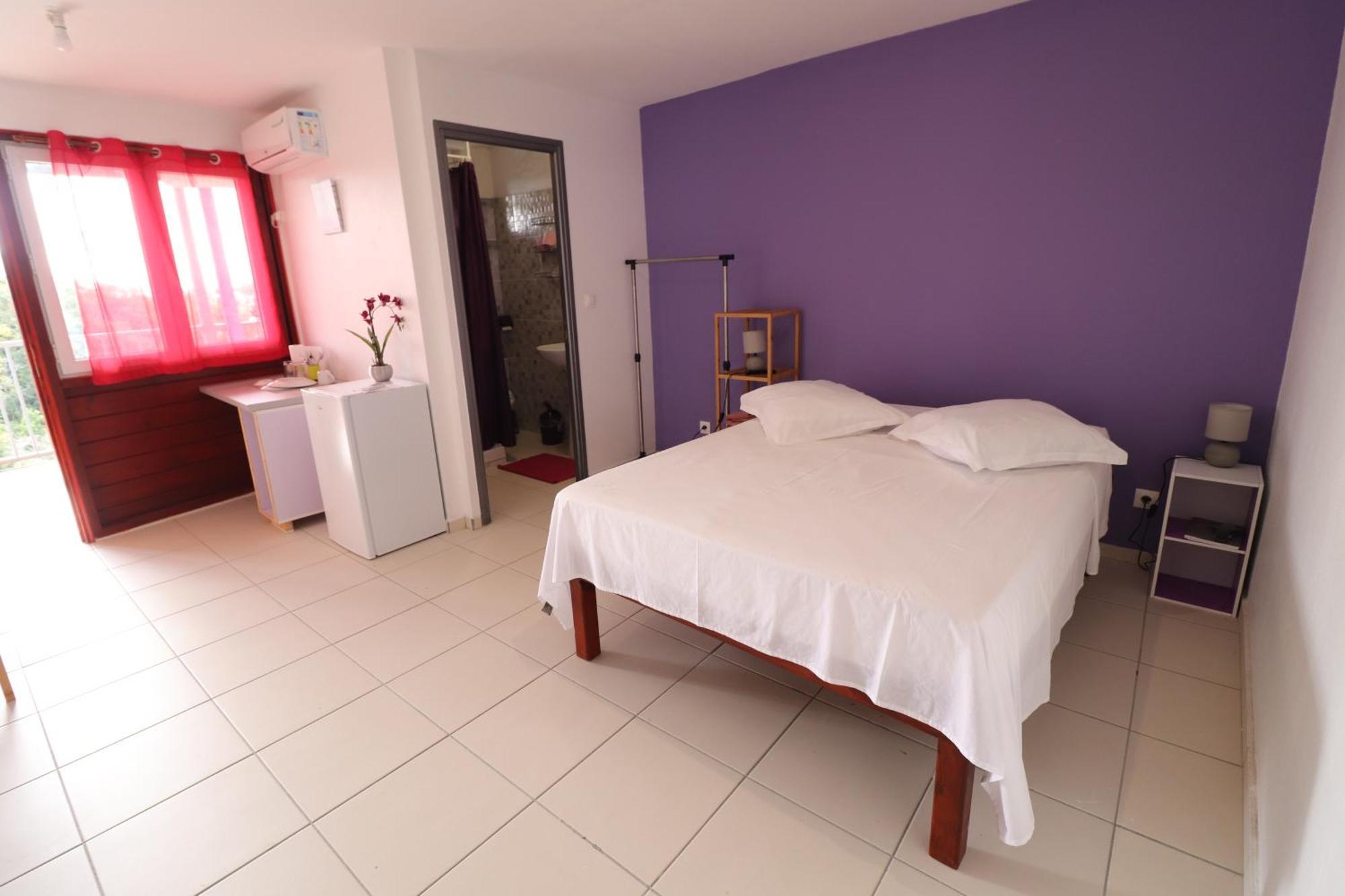 Les Gites De L'Union Les Abymes Habitación foto