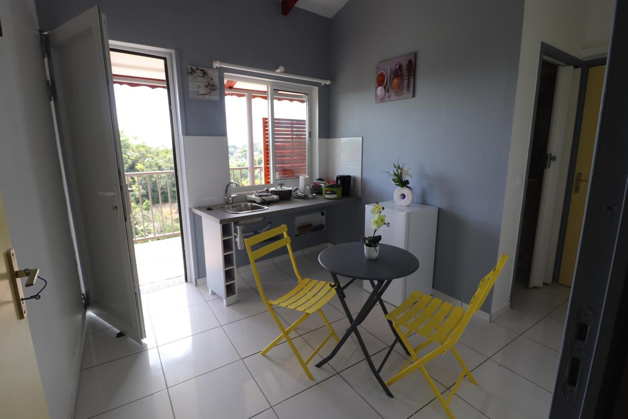 Les Gites De L'Union Les Abymes Habitación foto