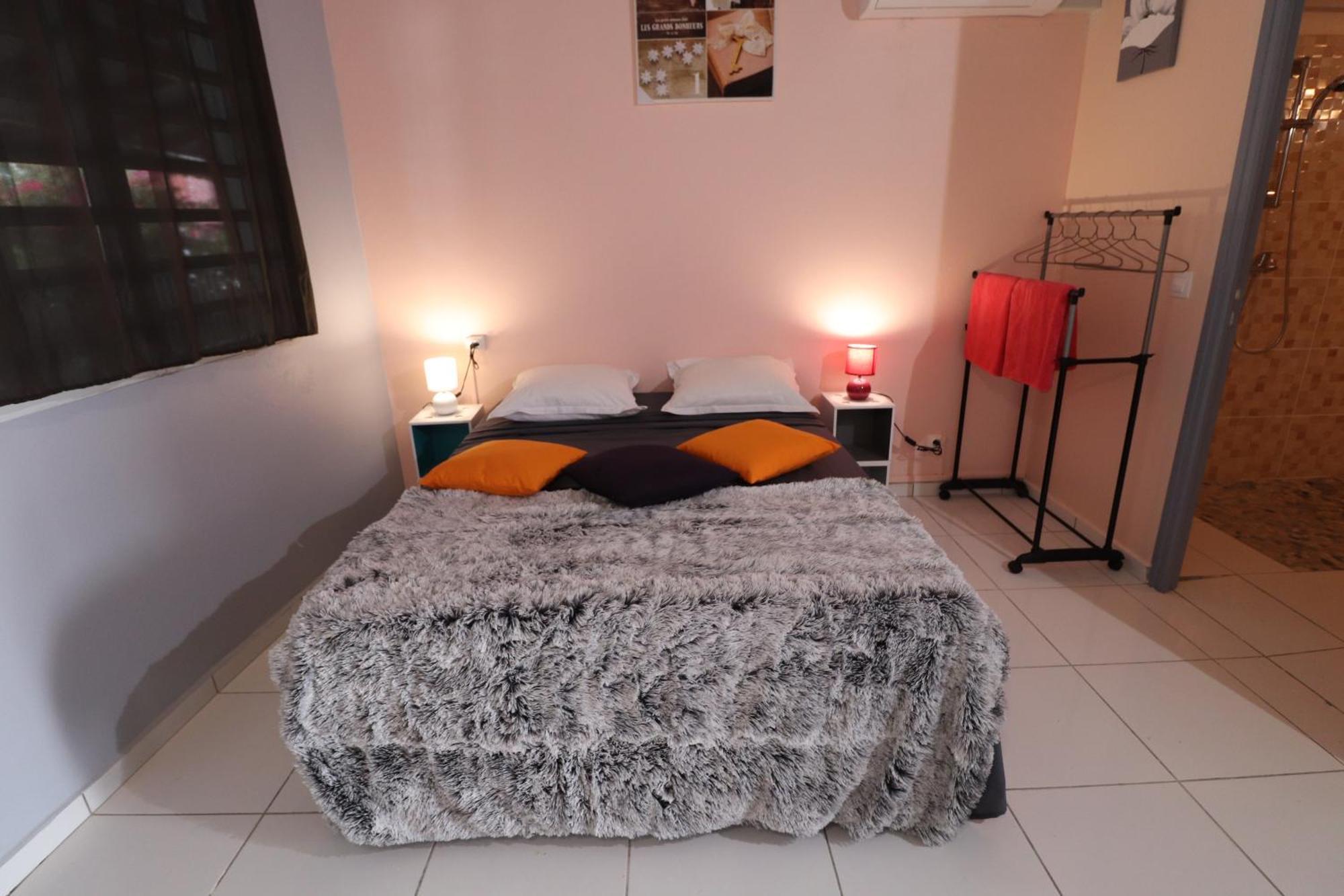 Les Gites De L'Union Les Abymes Habitación foto