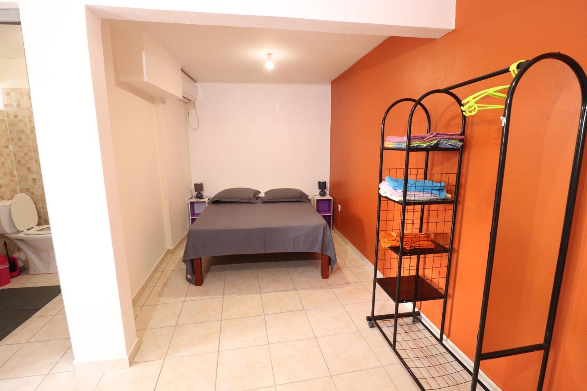 Les Gites De L'Union Les Abymes Habitación foto