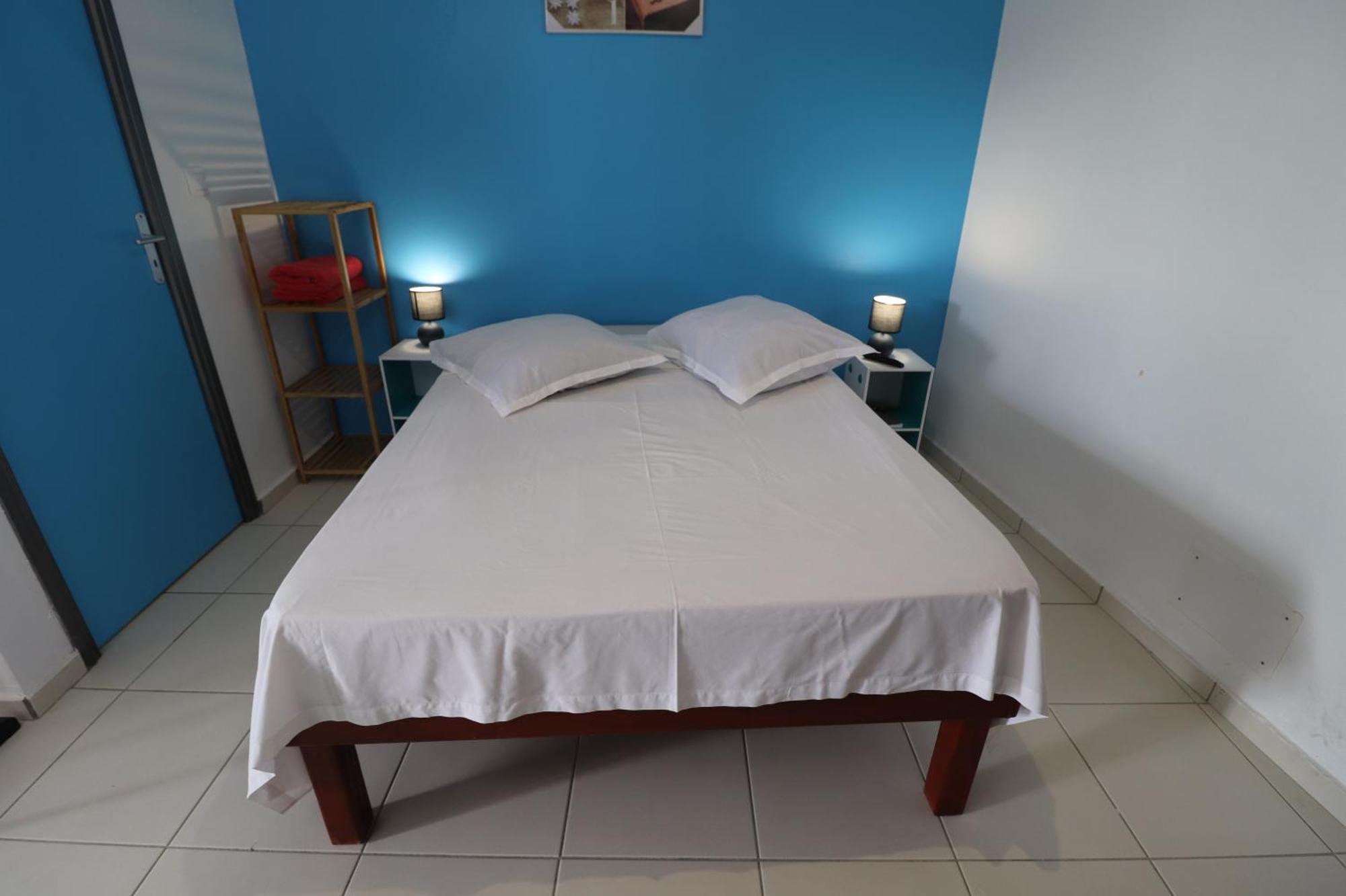 Les Gites De L'Union Les Abymes Habitación foto